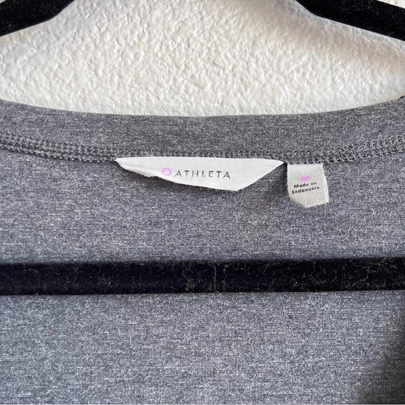 Athleta Whereupon Athleisure Dress - Picture 4 of 11